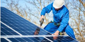 Installation Maintenance Panneaux Solaires Photovoltaïques à La Bastide-Solages